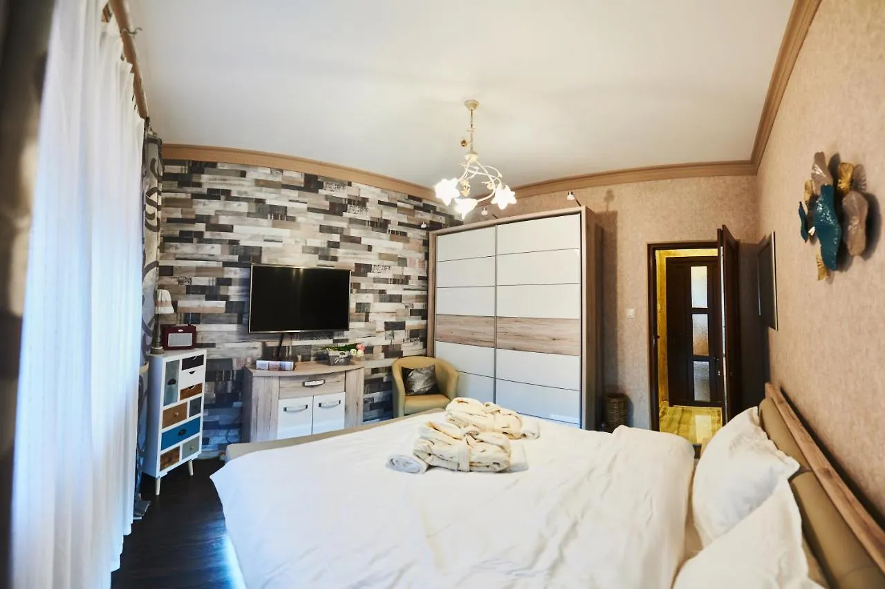 Apartment Alpremira فارنا
