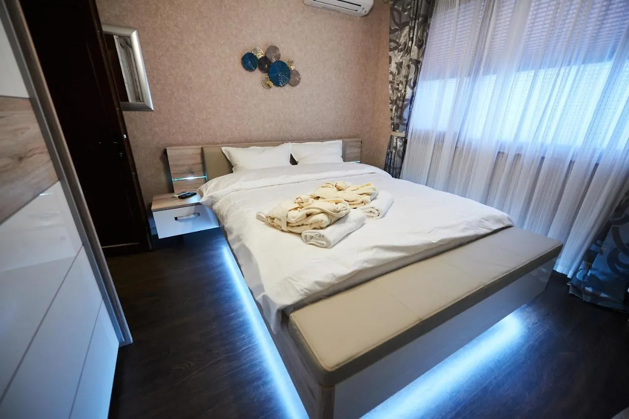 Apartment Alpremira فارنا 0*,  بلغاريا